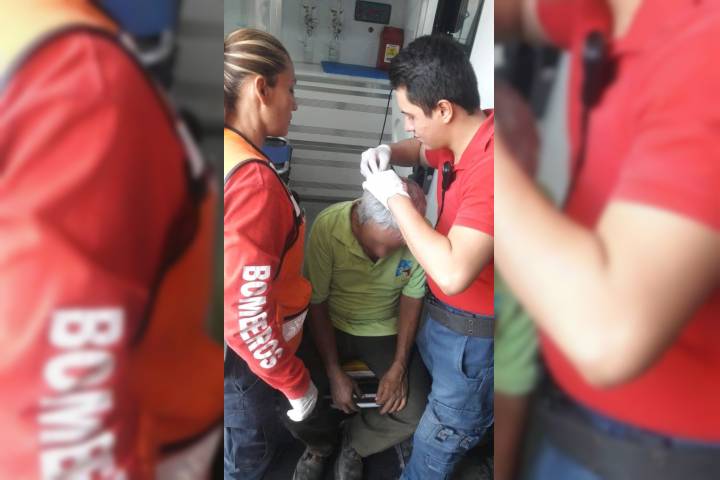 Anciano se lesiona en accidente en bicicleta