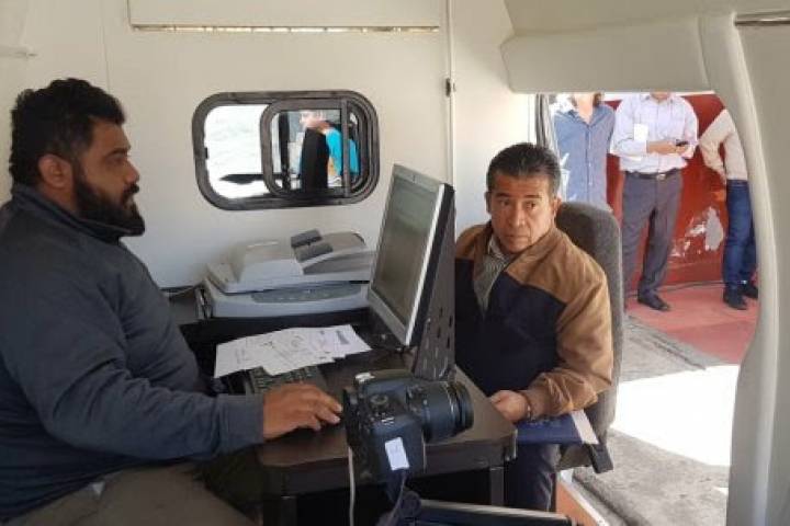 Instala SFA Módulo Móvil de Expedición de Licencias en Palacio de Gobierno   