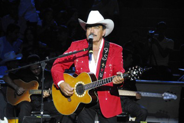 Confirman concierto de Joan Sebastian en el Centro de Espectáculos