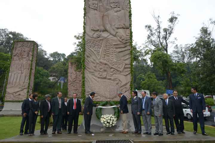 Autoridades recuerdan a Francisco J. Múgica 